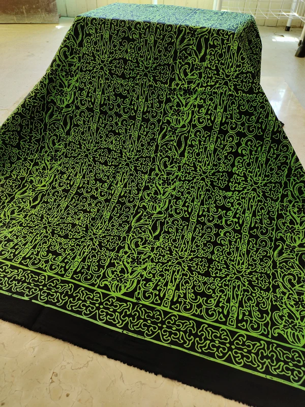 Batik Kemilau Bulau Pinakael